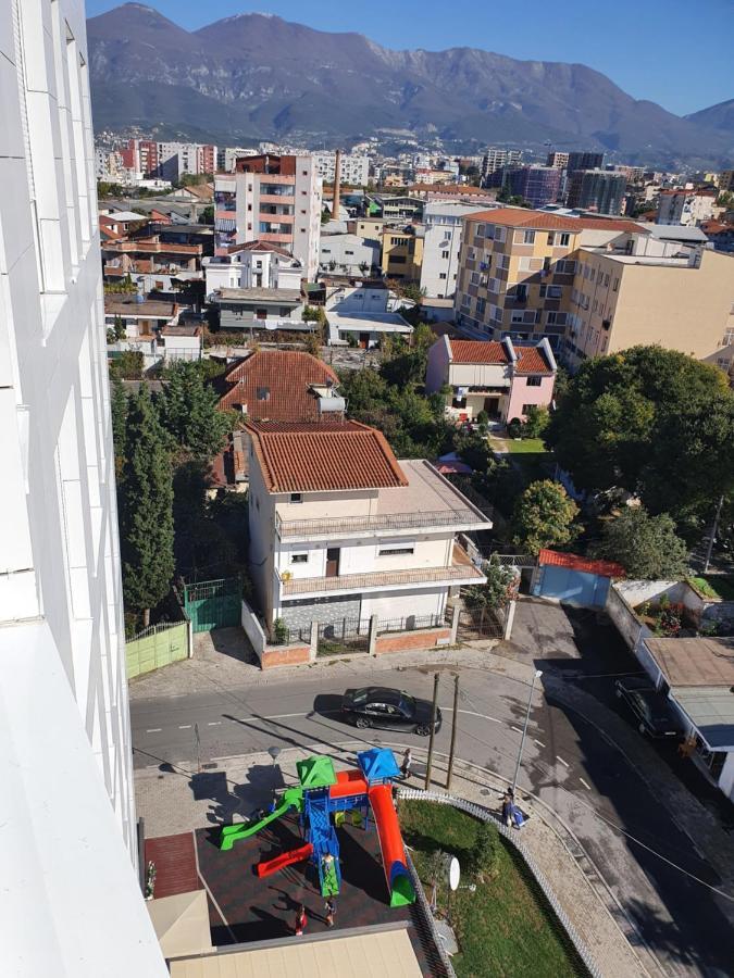 Rovena'S Apartment - Free Parking Tirana Exteriér fotografie